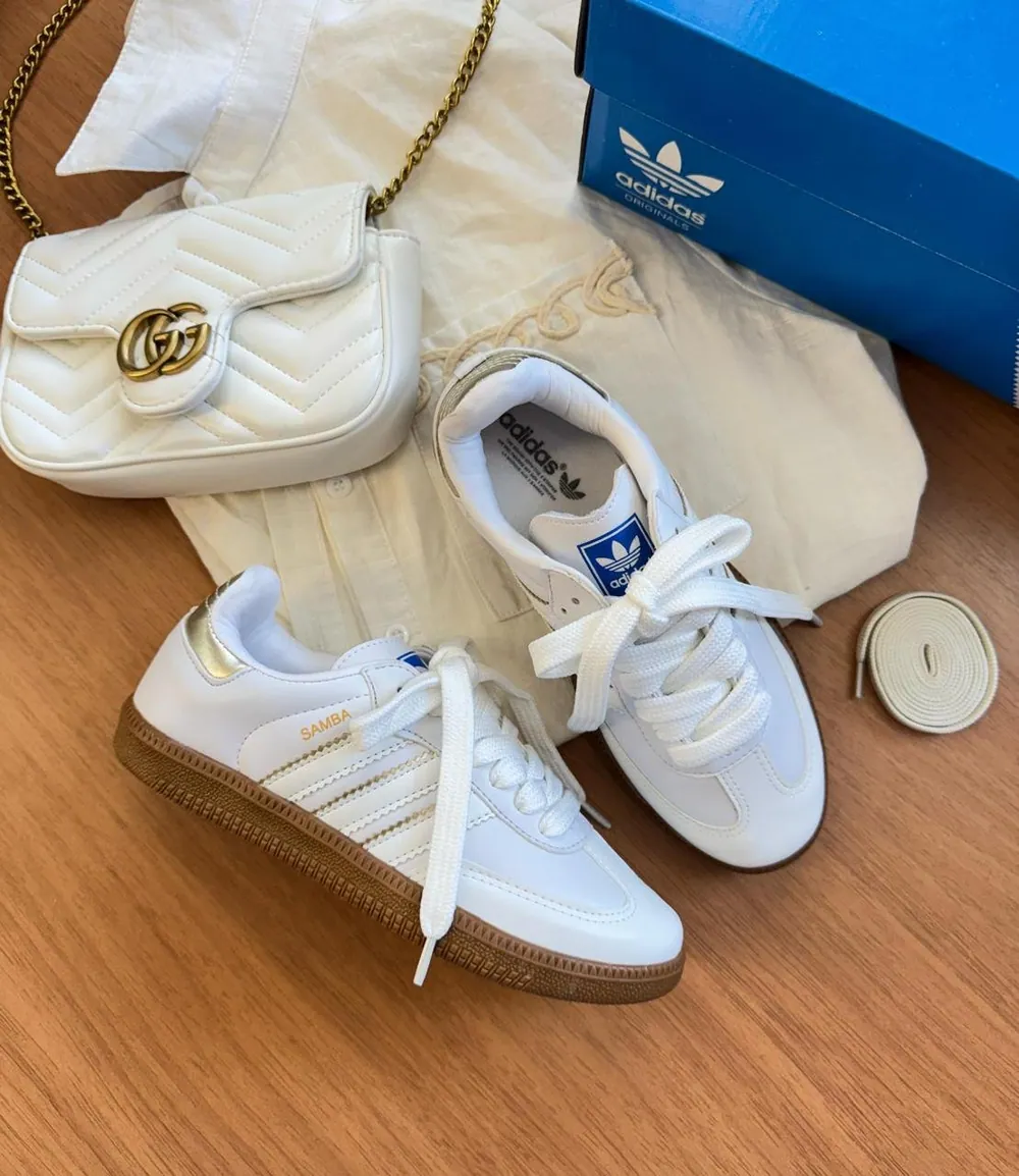 Tênis Adidas Samba Sintético Feminino Branco/Ouro — foto 1
