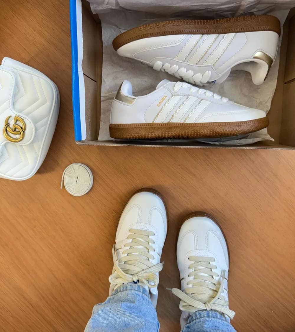 Tênis Adidas Samba Sintético Feminino Branco/Ouro — foto 4