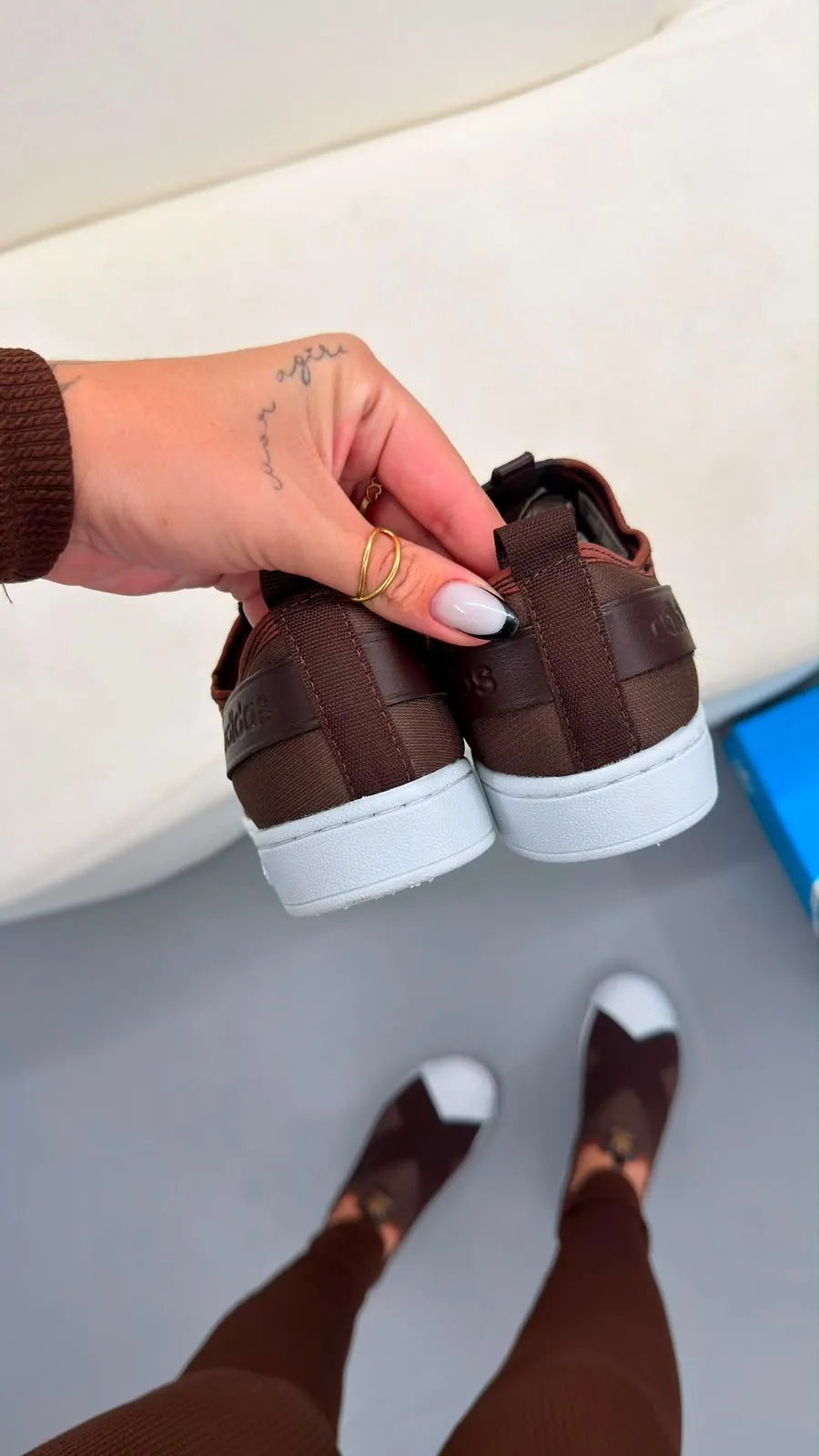 Tênis Adidas Slip On Feminino — foto 3
