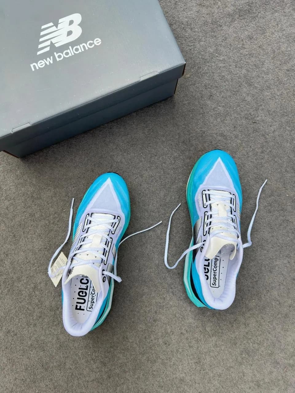 Tênis New balance FuelCell SC Elite v4 — foto 3