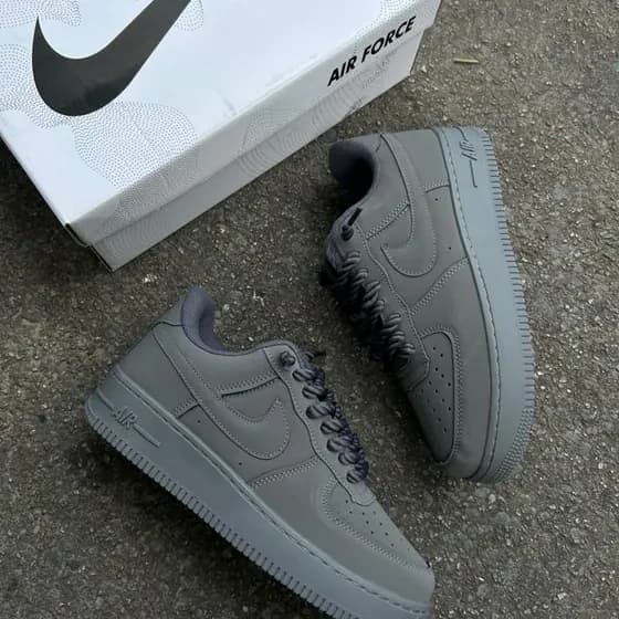 Tênis Nike Air Force