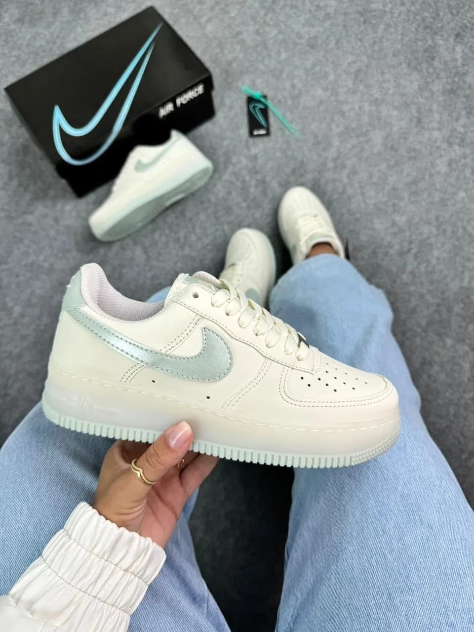 Tênis Nike Air Force Perola / Verde — foto 4