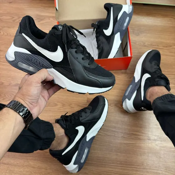 Tênis Nike Air Max Excee Premium
