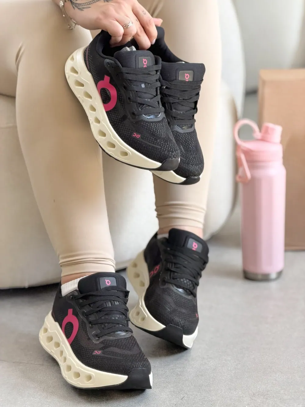 Tênis On cloudsurfer Max Premium feminino — foto 5