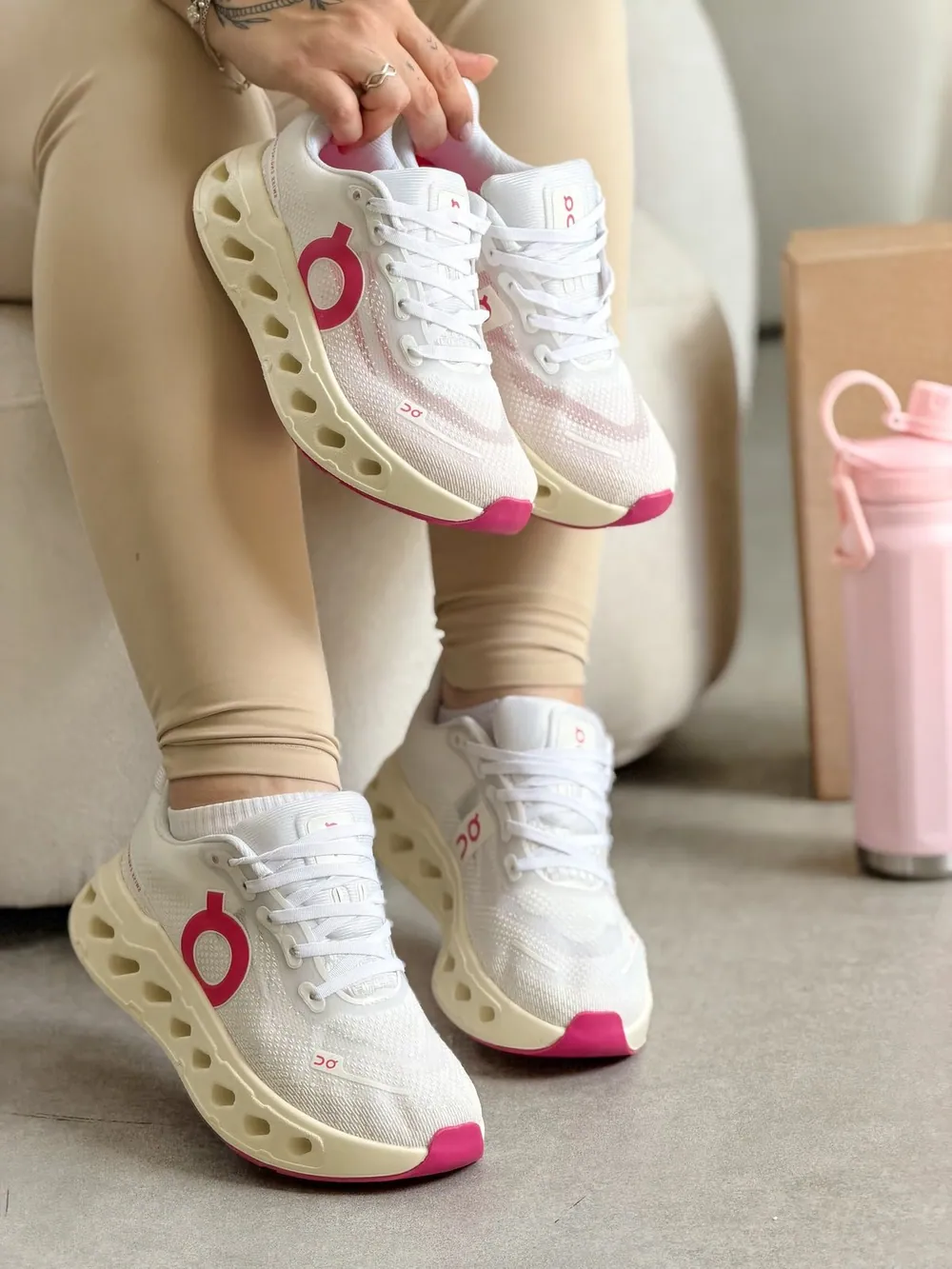 Tênis On cloudsurfer Max Premium feminino — foto 7