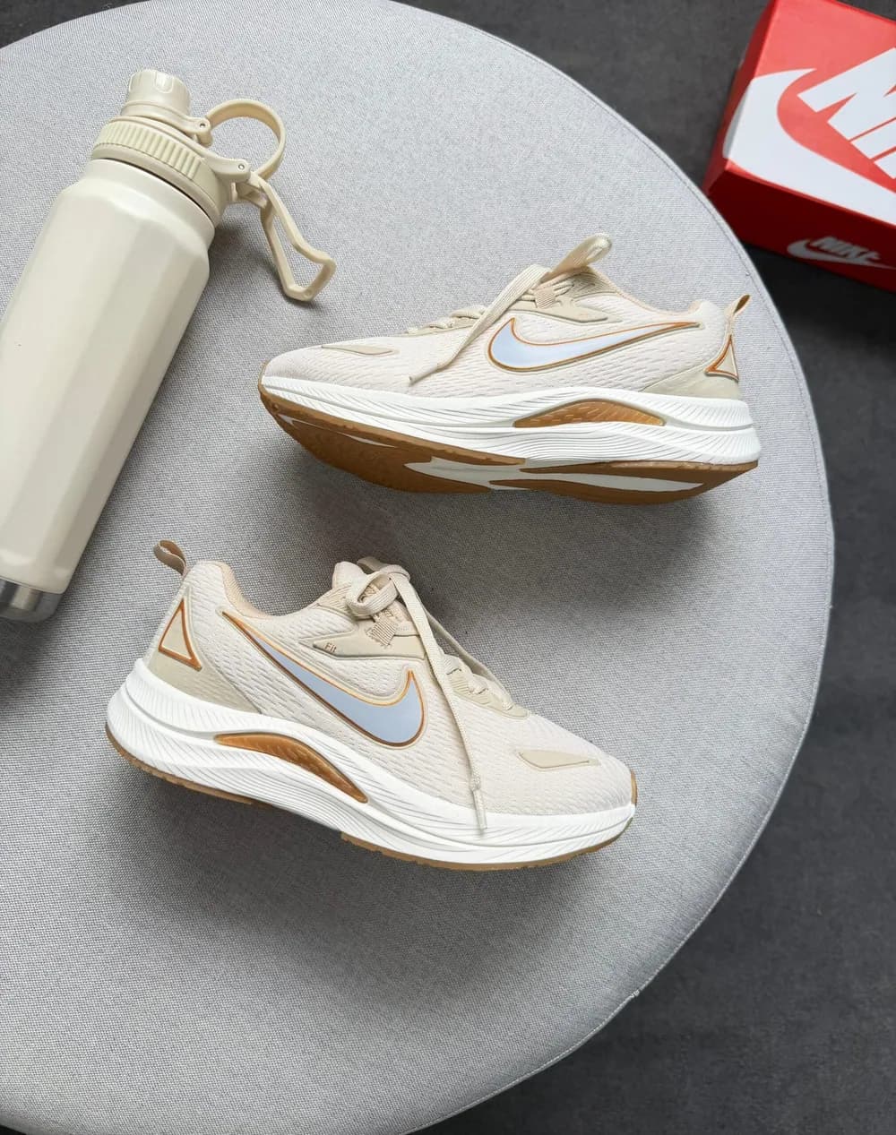 Nike Fit EST 1972 — foto 1