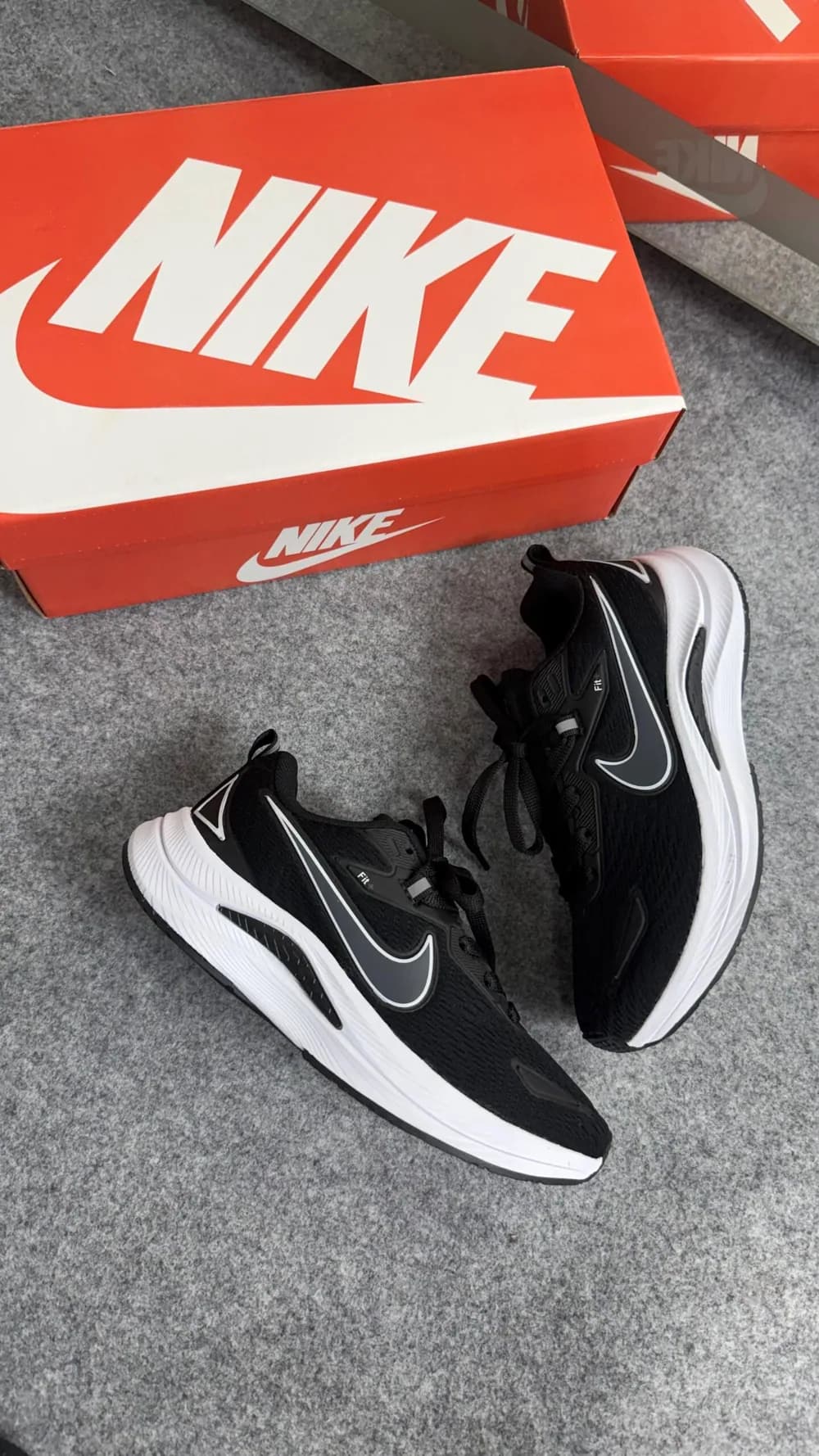 Nike Fit EST 1972 — foto 4