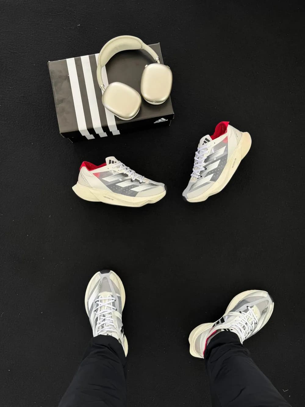 Tenis Adidas Adzero Adios Pro 3 — foto 2