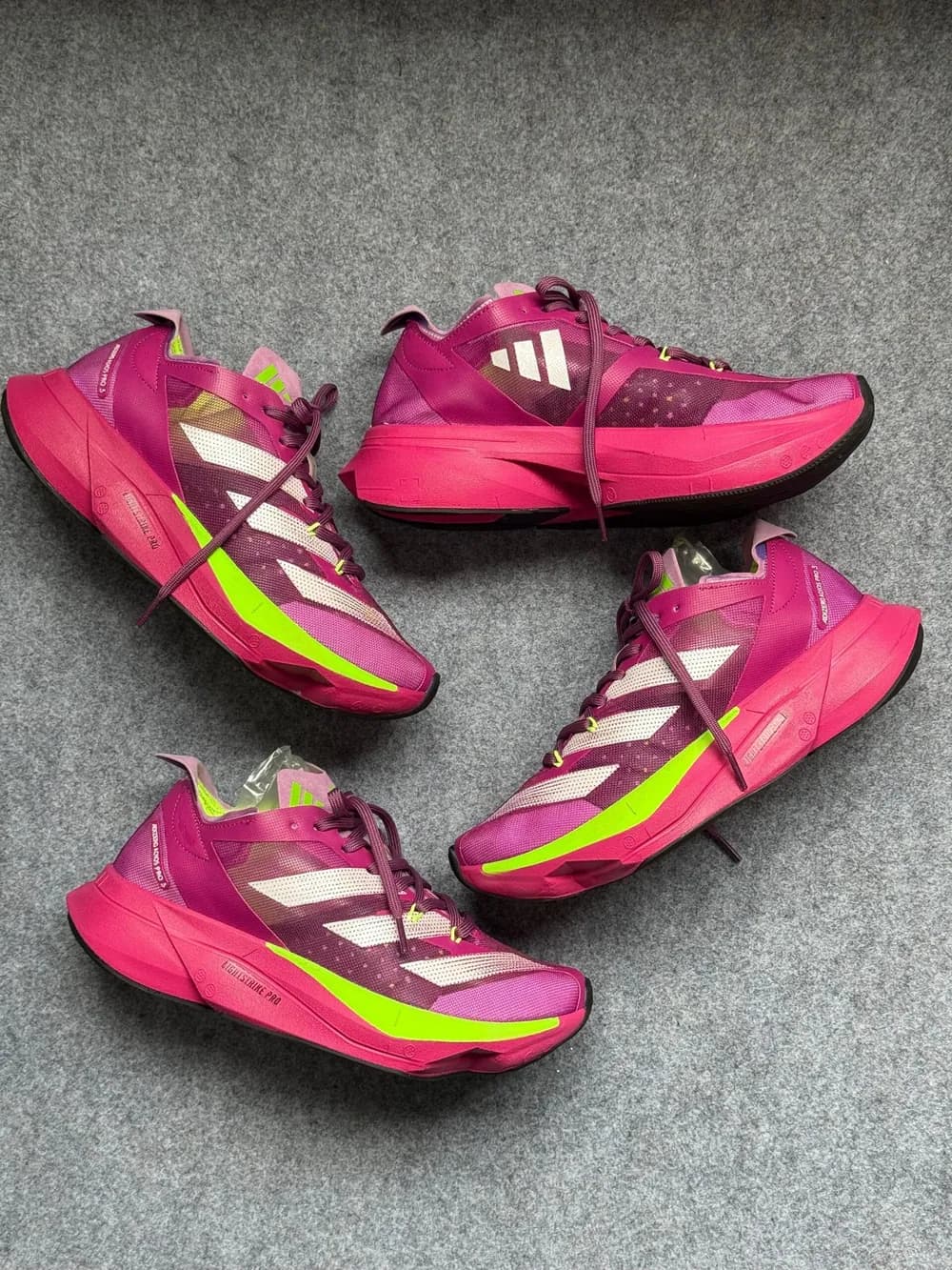 Tênis Adidas Adzero Adios Pro 3 — foto 2