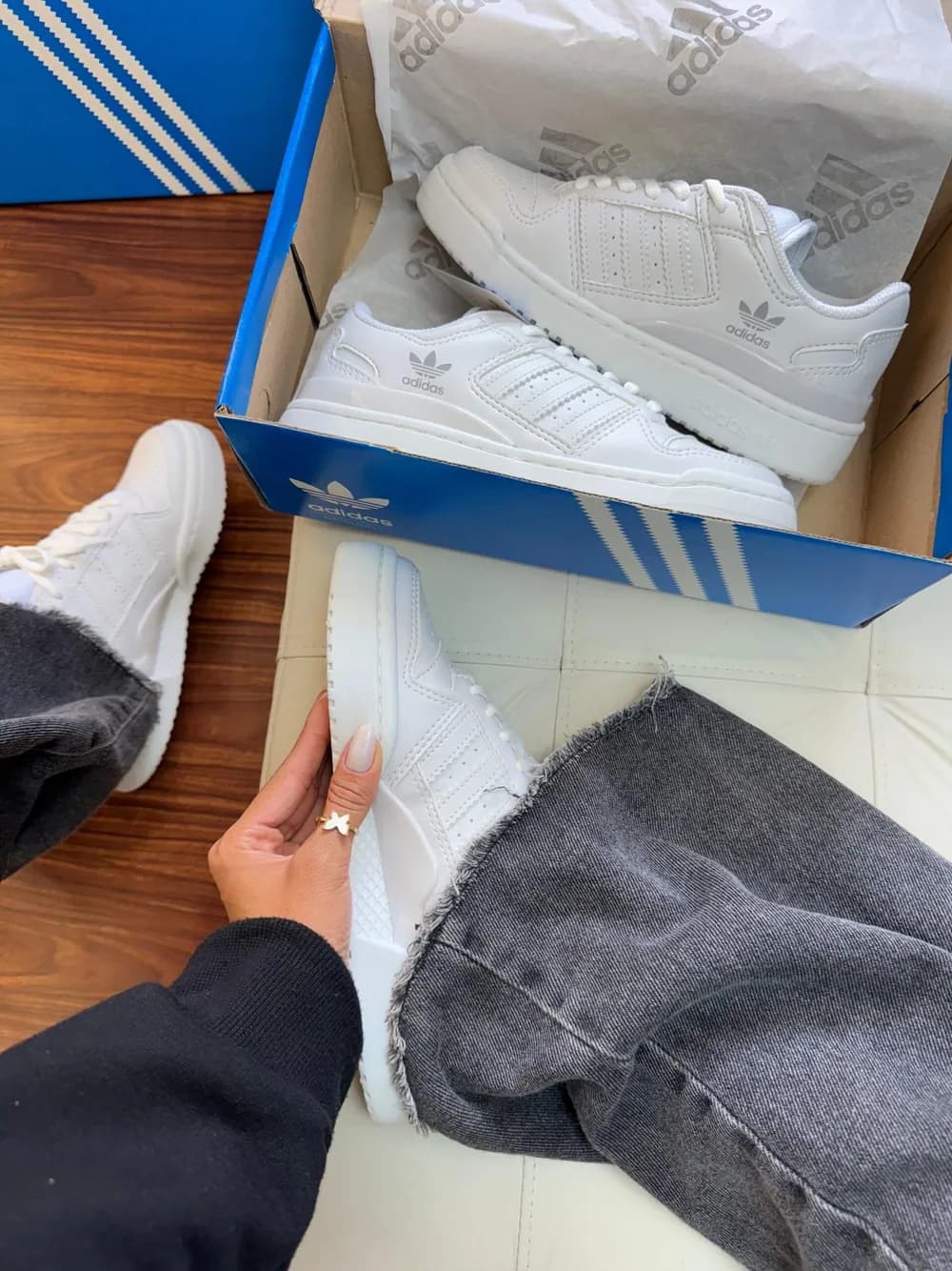 Tênis Adidas Fórum Branco/Branco — foto 2