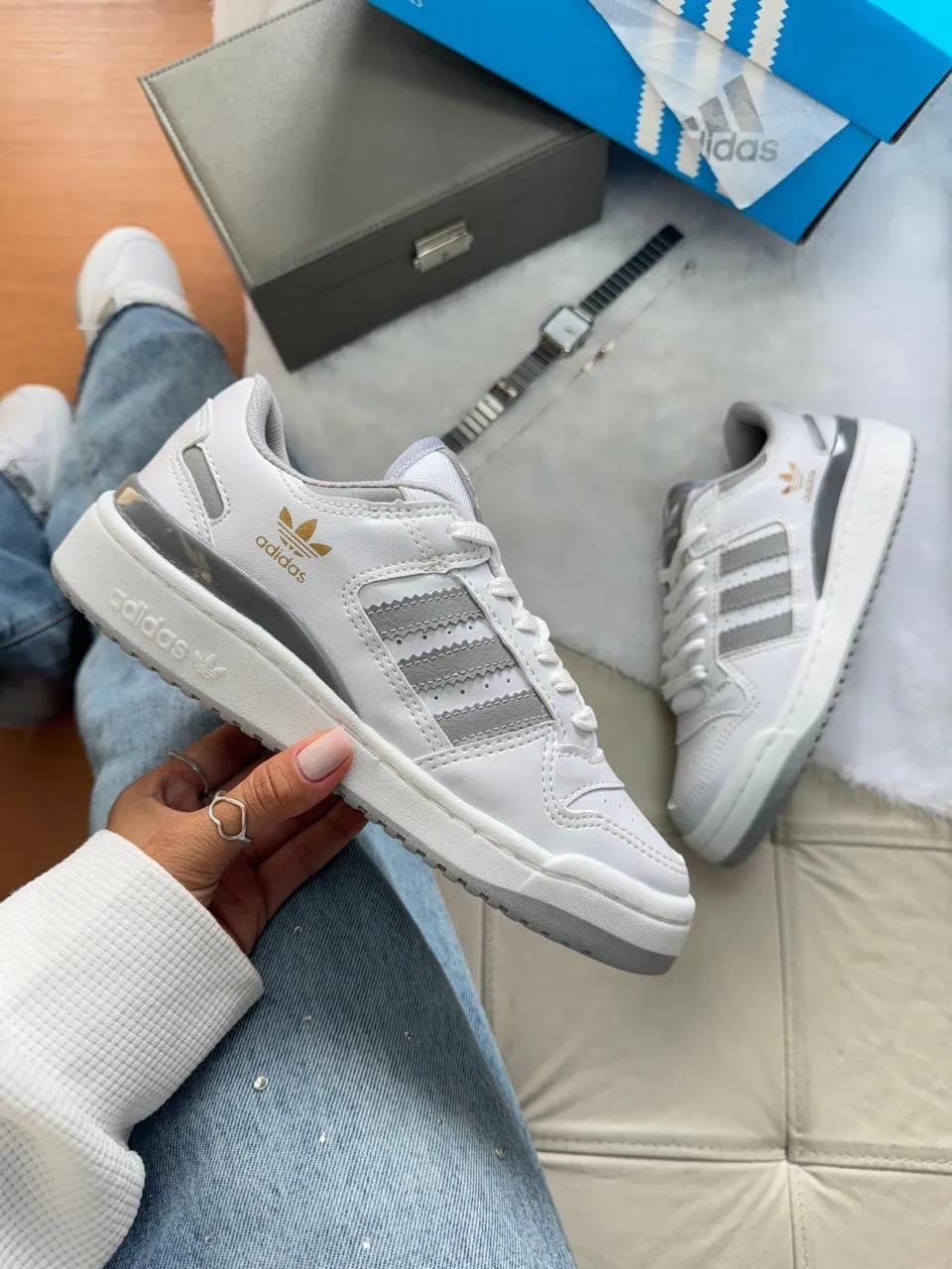 Tênis Adidas Fórum Branco/Cinza — foto 2