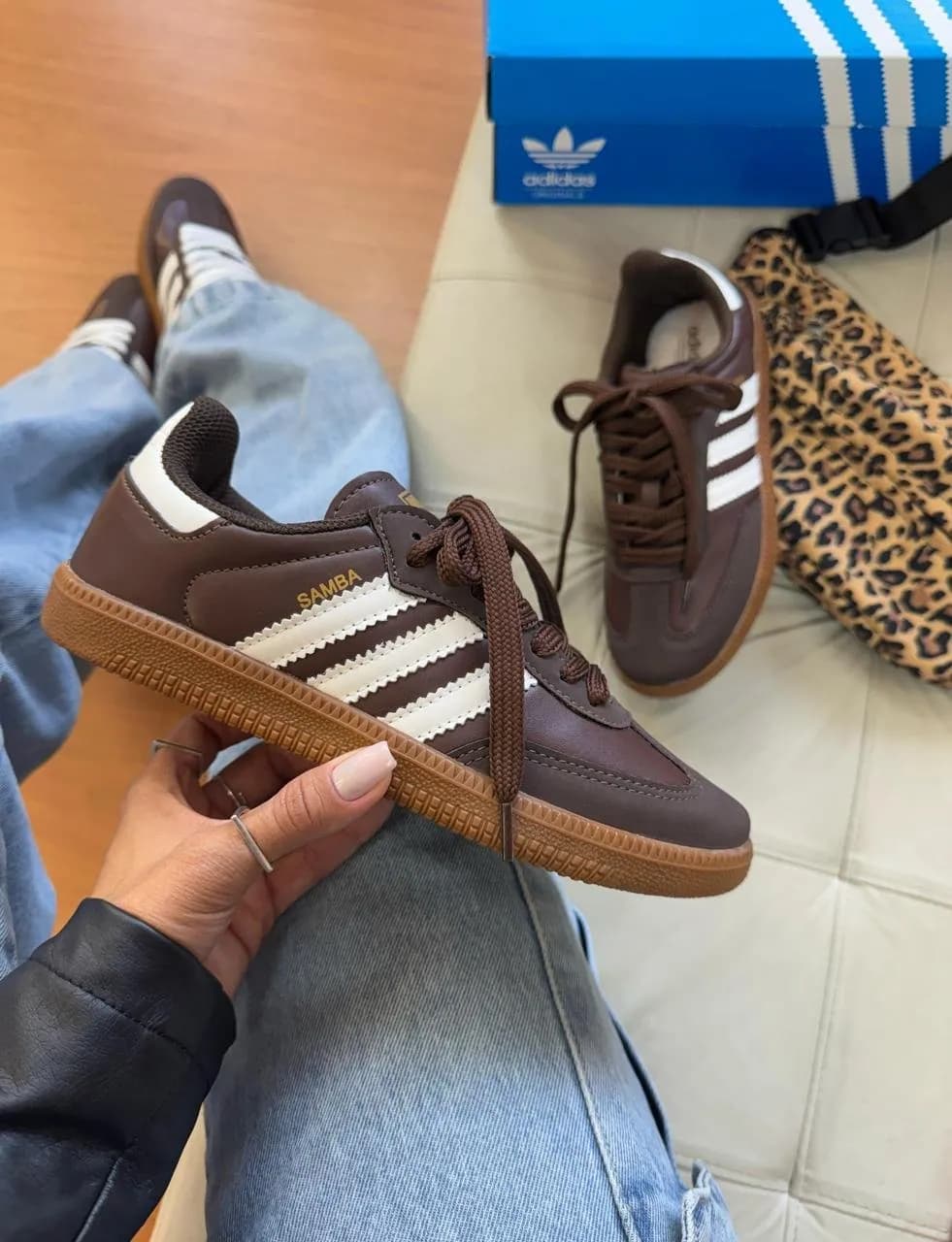 Tênis Adidas Samba Sintético Feminino Café — foto 1