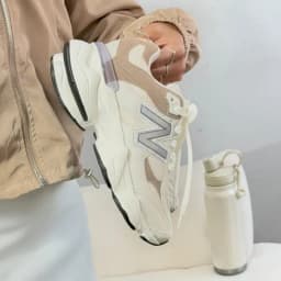 Tênis New Balance 9060 Sintético OFF/CASTOR