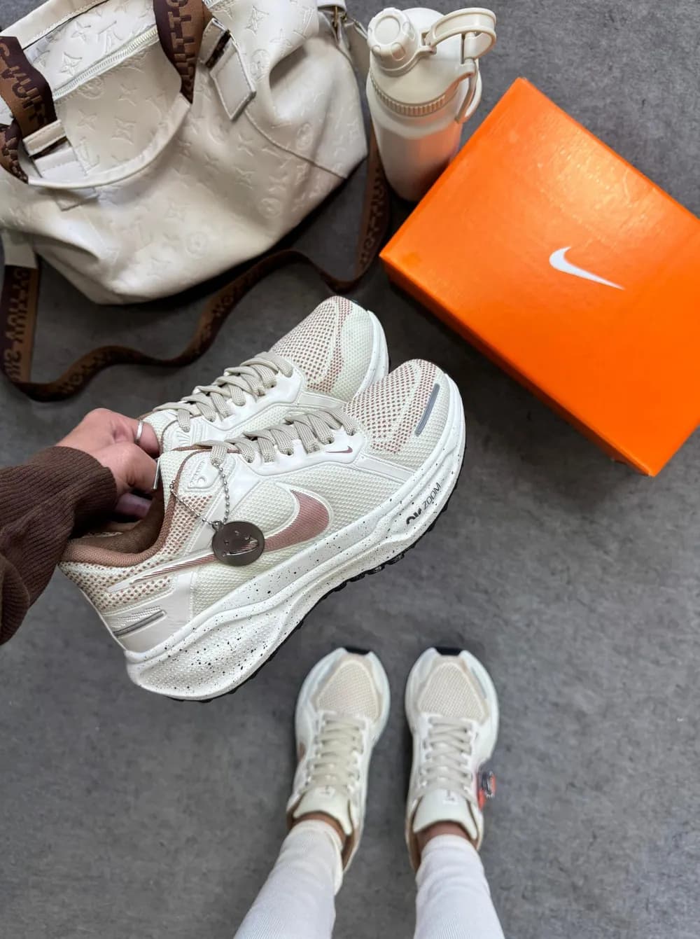Tênis Nike Pegasus 41 Areia/Caramelo — foto 5